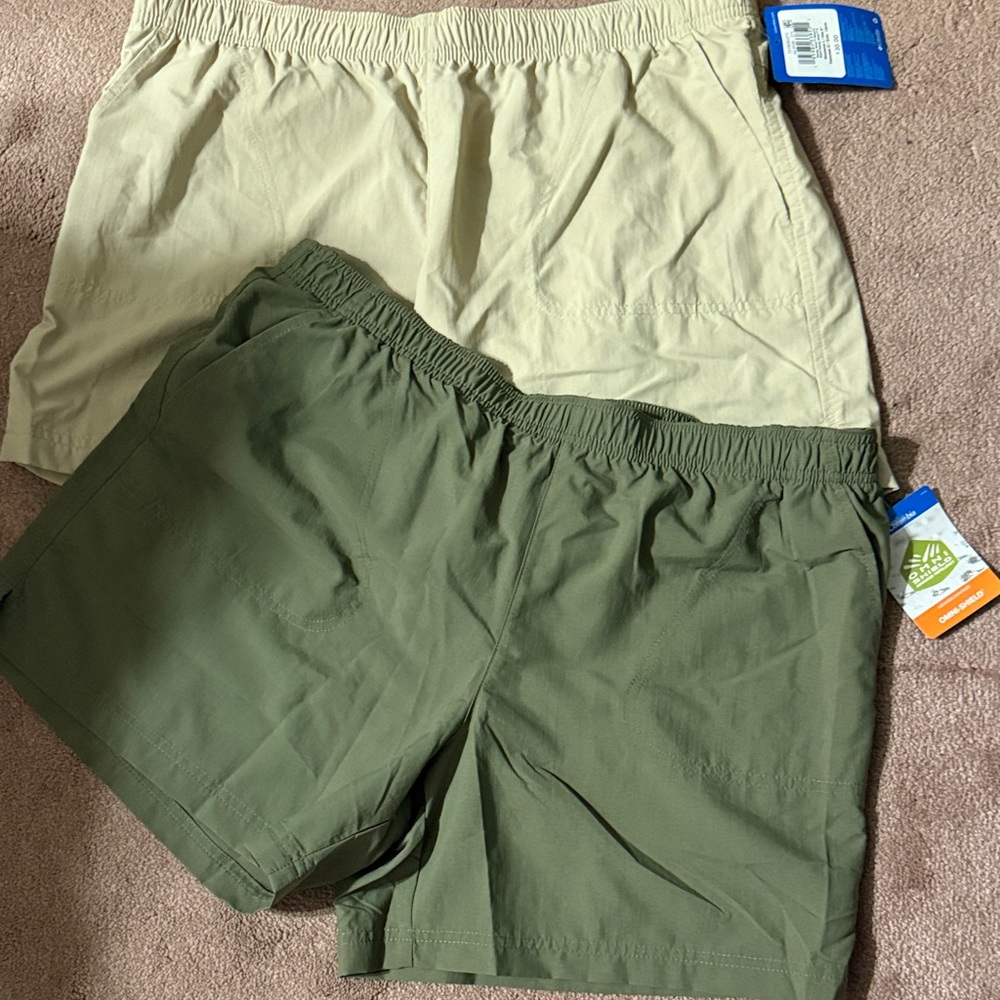 Womens Columbia NEW Shorts Size Large or XL 2 Pairs with pockets 5 inch